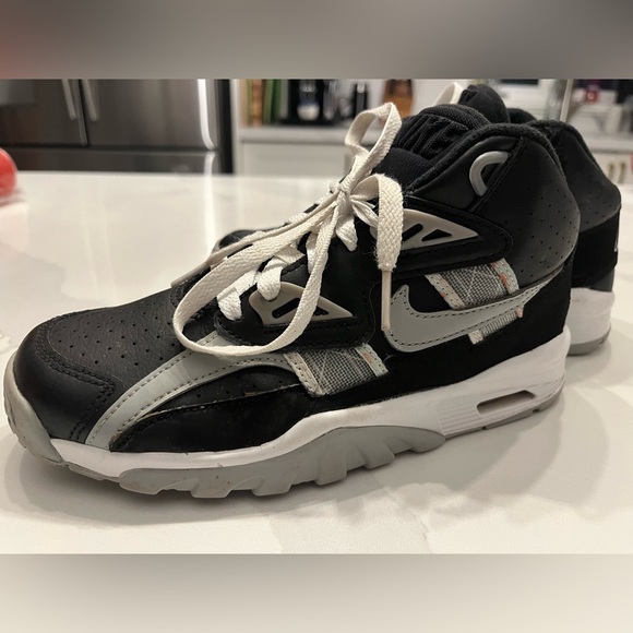 Nike Air Trainer SC High - Kids size 4.5 - minimally worn. - Picture 4 of 6